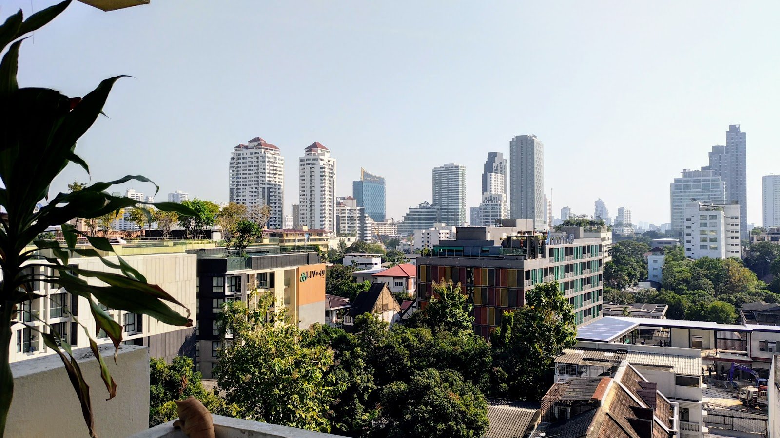 Tongthip Mansion