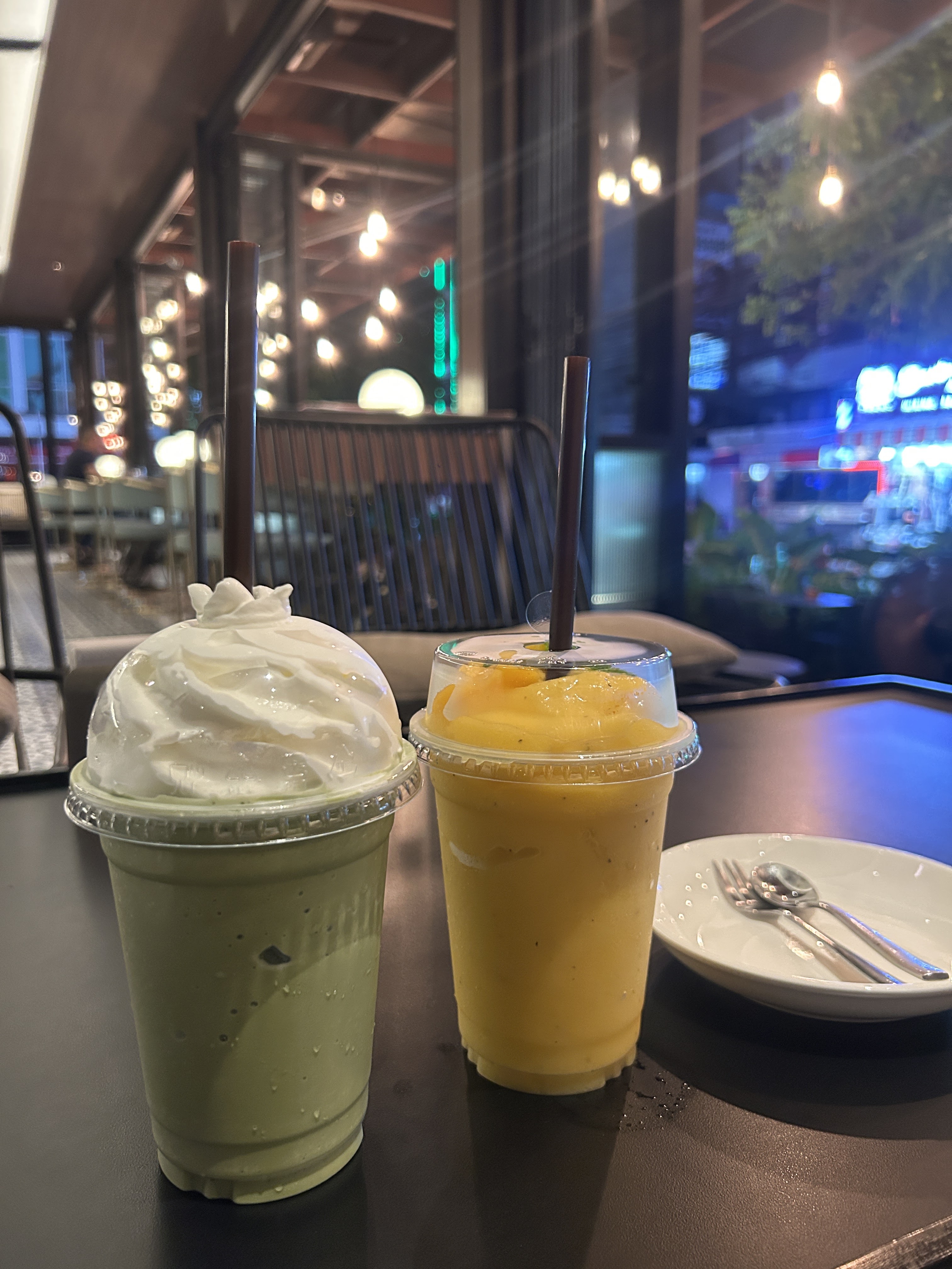 Yardbird Cafe
