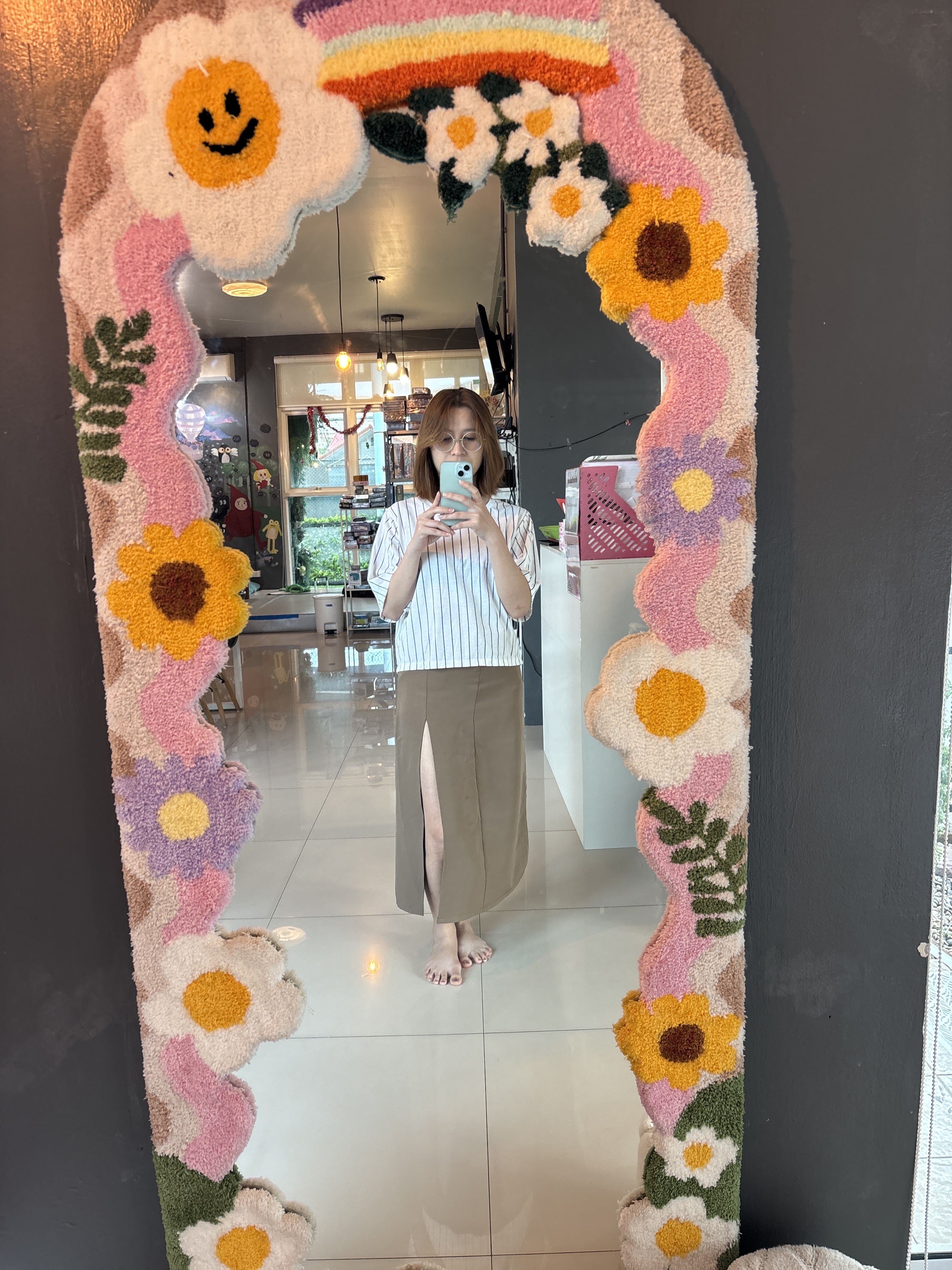 Lunar board game & cafe
