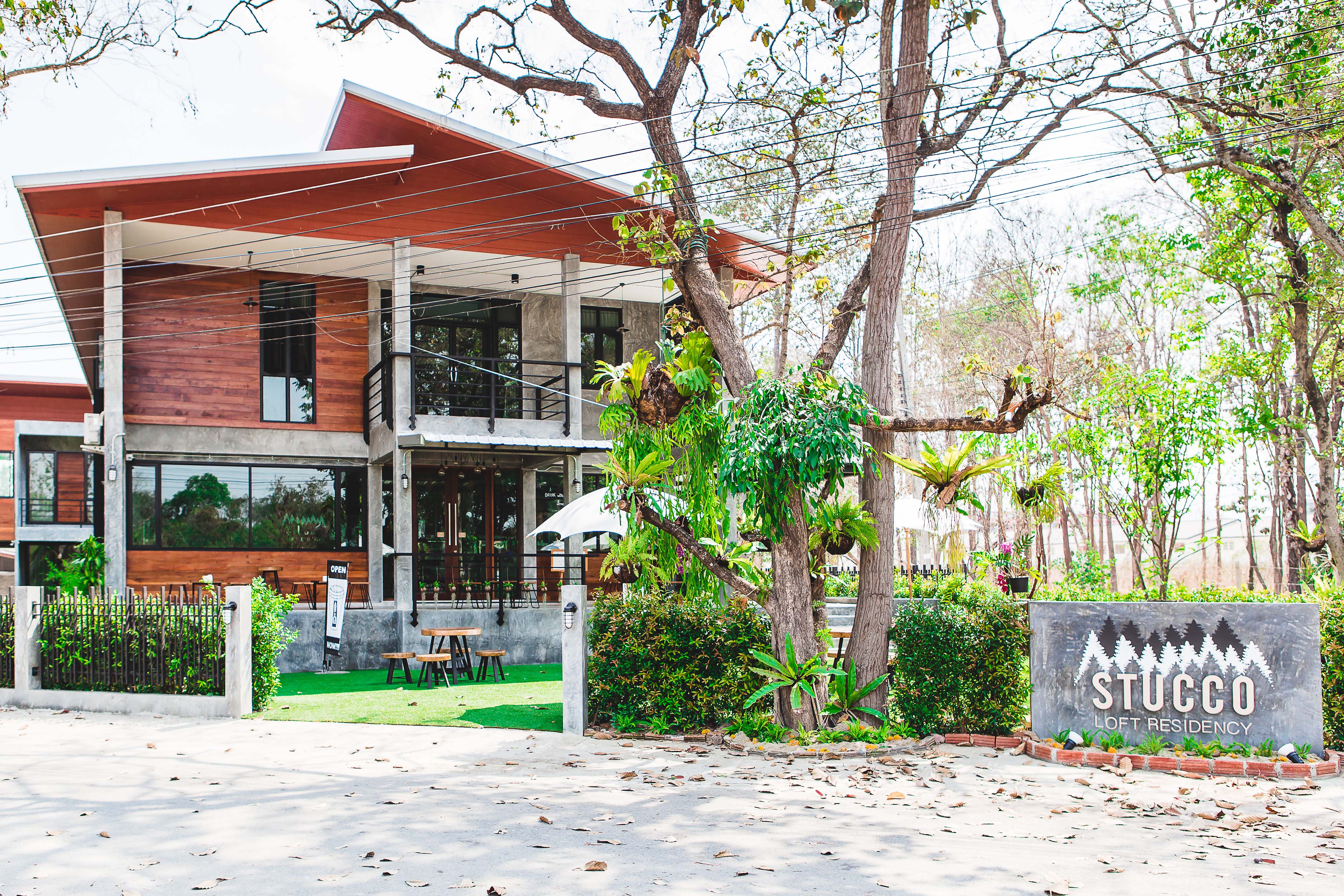 Chaba Loft Nimman Hotel