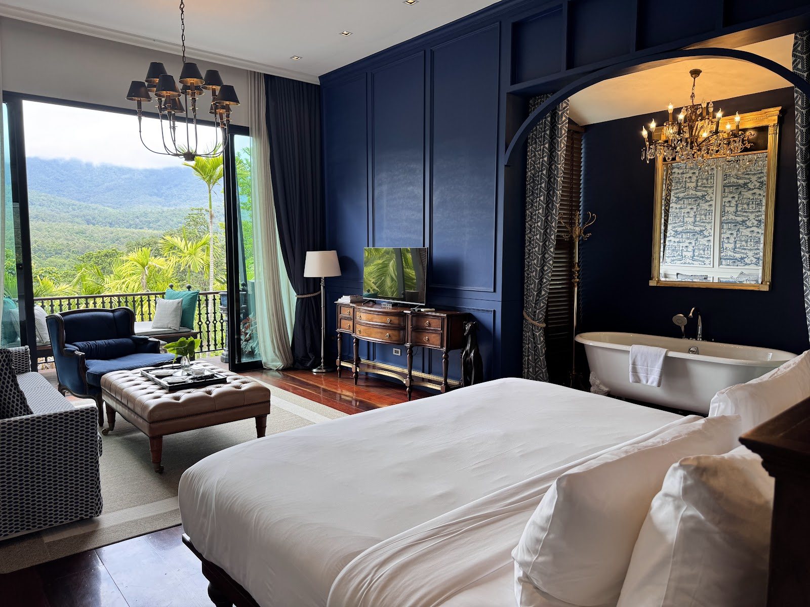 Chantra Khiri Chalet Chiang Mai