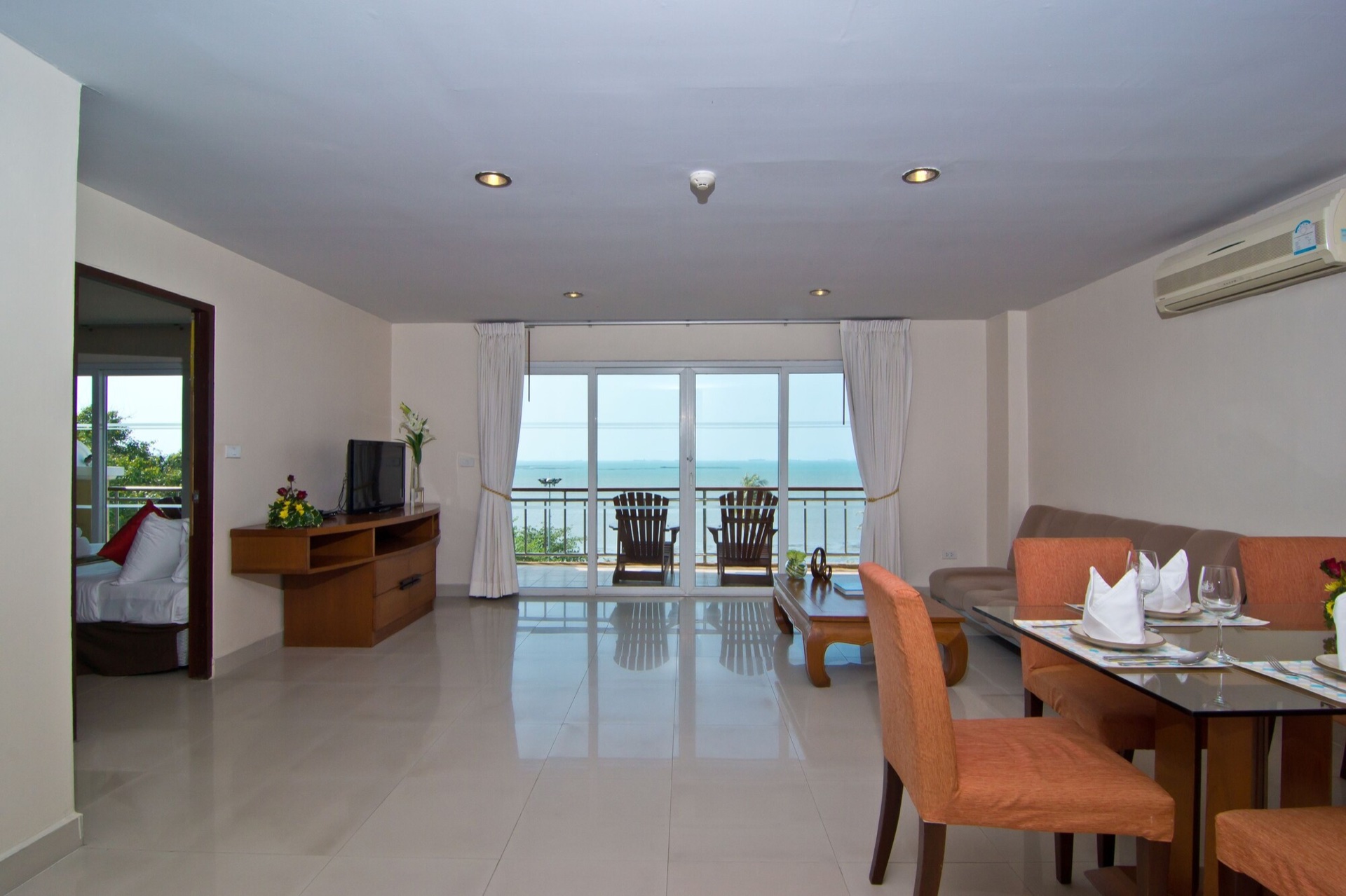 Bella Villa Cabana