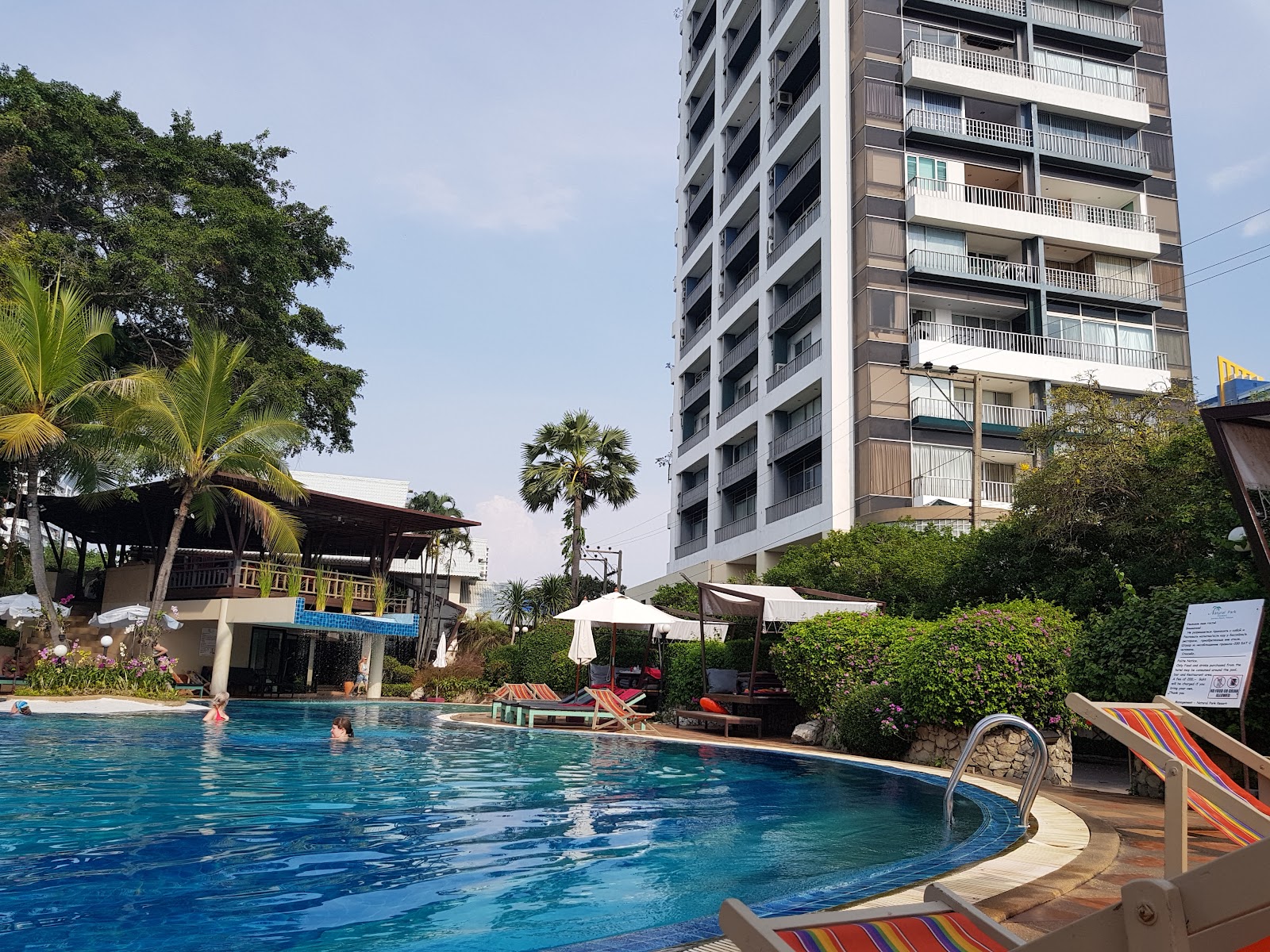 Natural Park Resort Pattaya