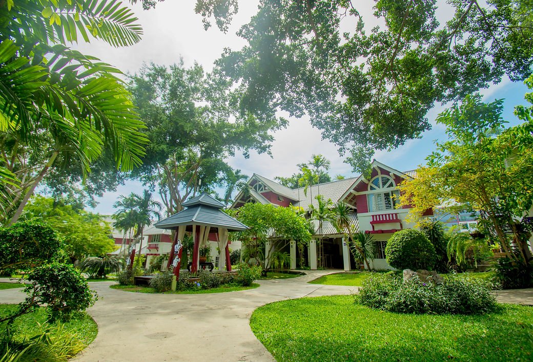 Natural Park Resort Pattaya