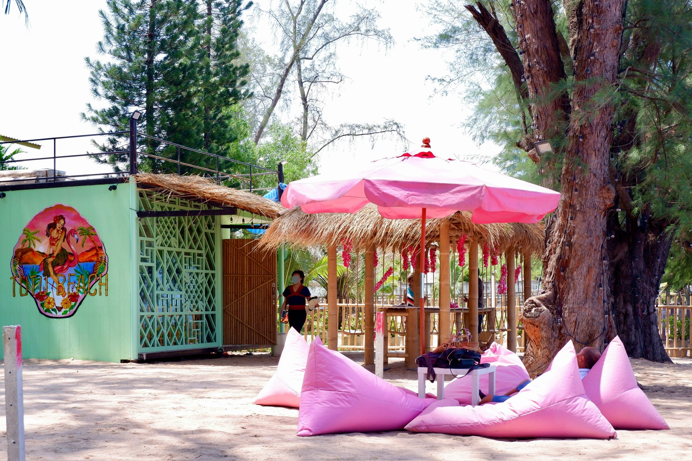 Tutu Beach