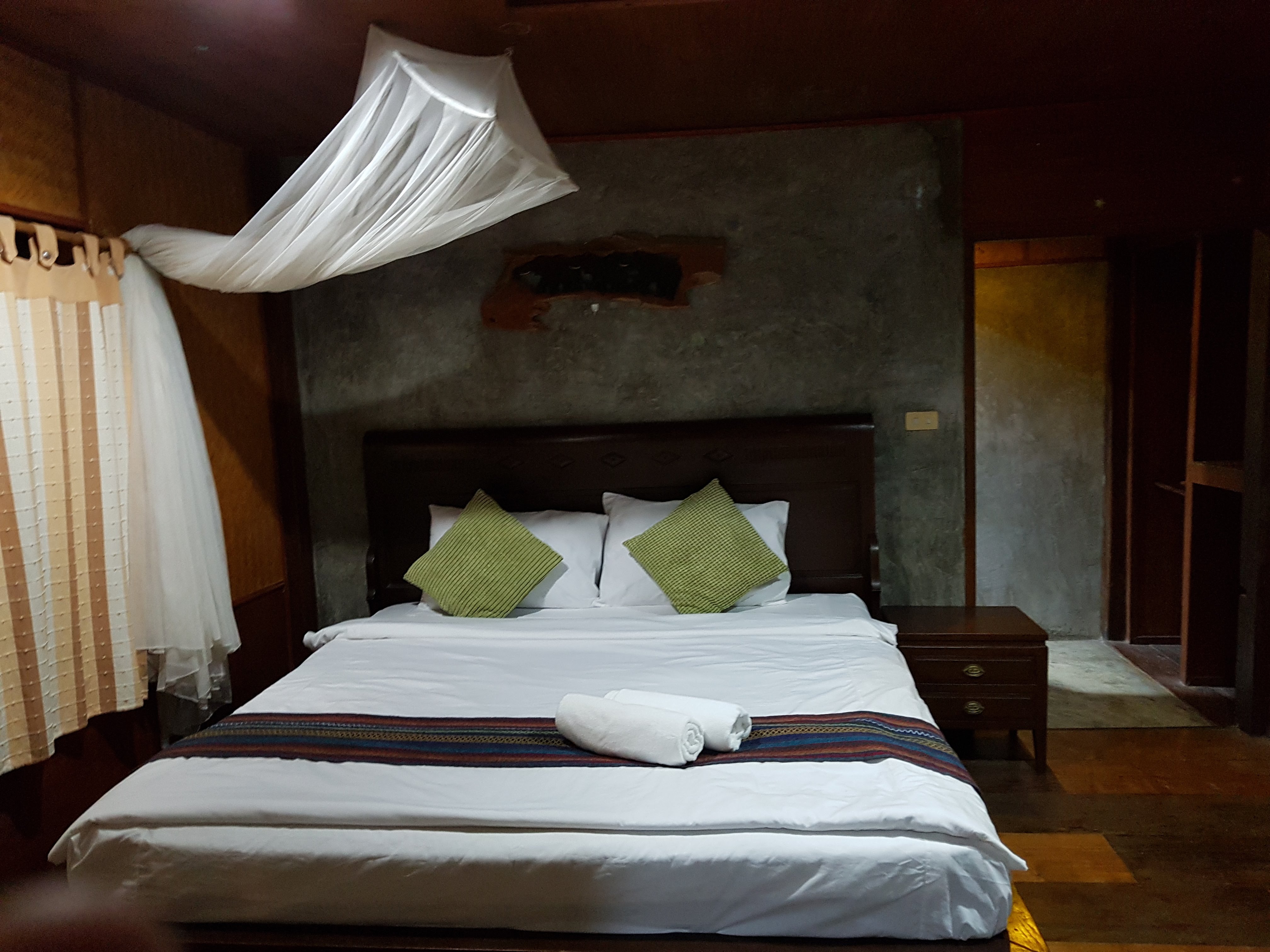Baannern Khao View Pai Resort