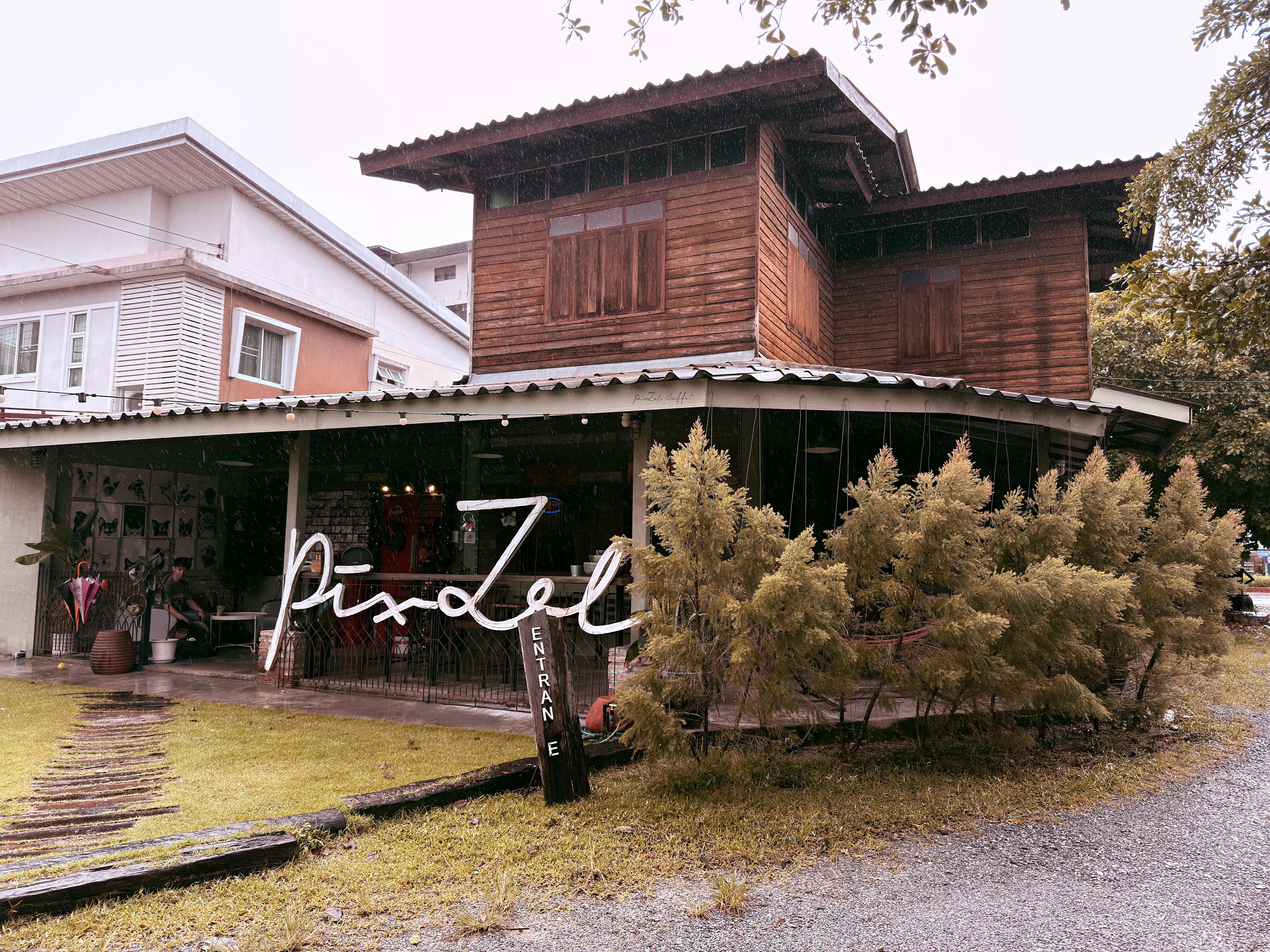 PixZel Caffe