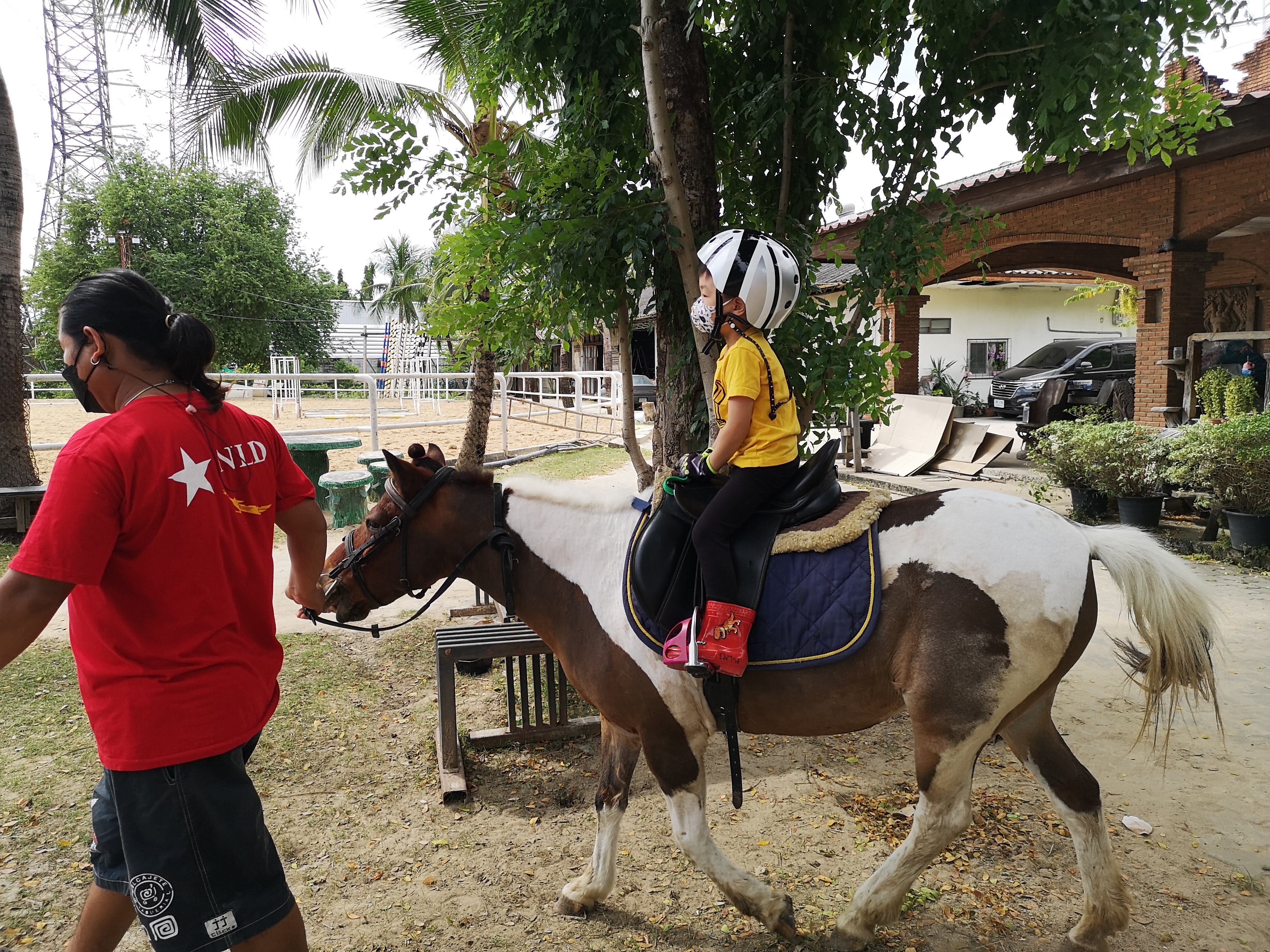 Chaengwattana Horse Club