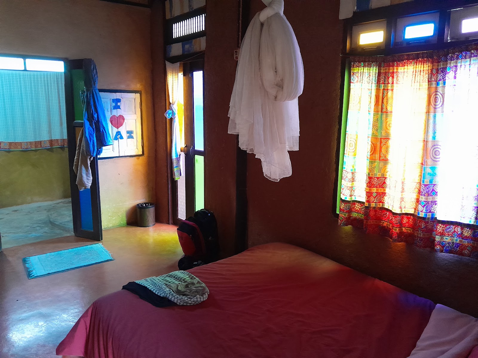 Sawasdeepai River Resort
