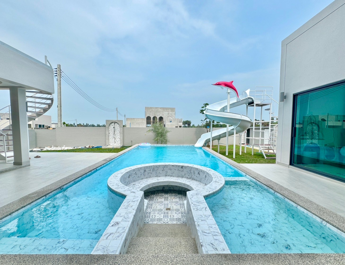 REEVA RESIDENCE