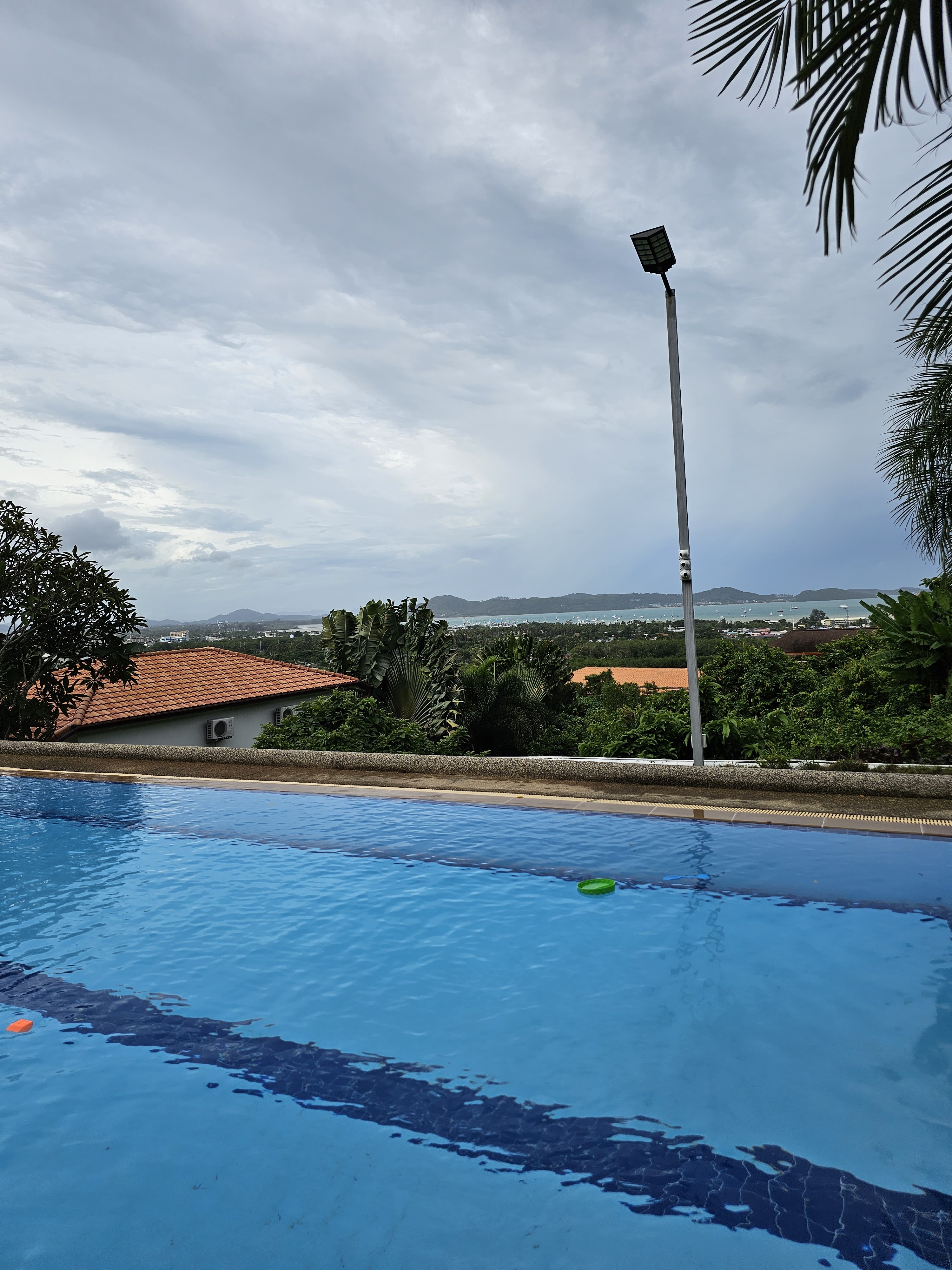 Asava Rawai Sea View Private Resort