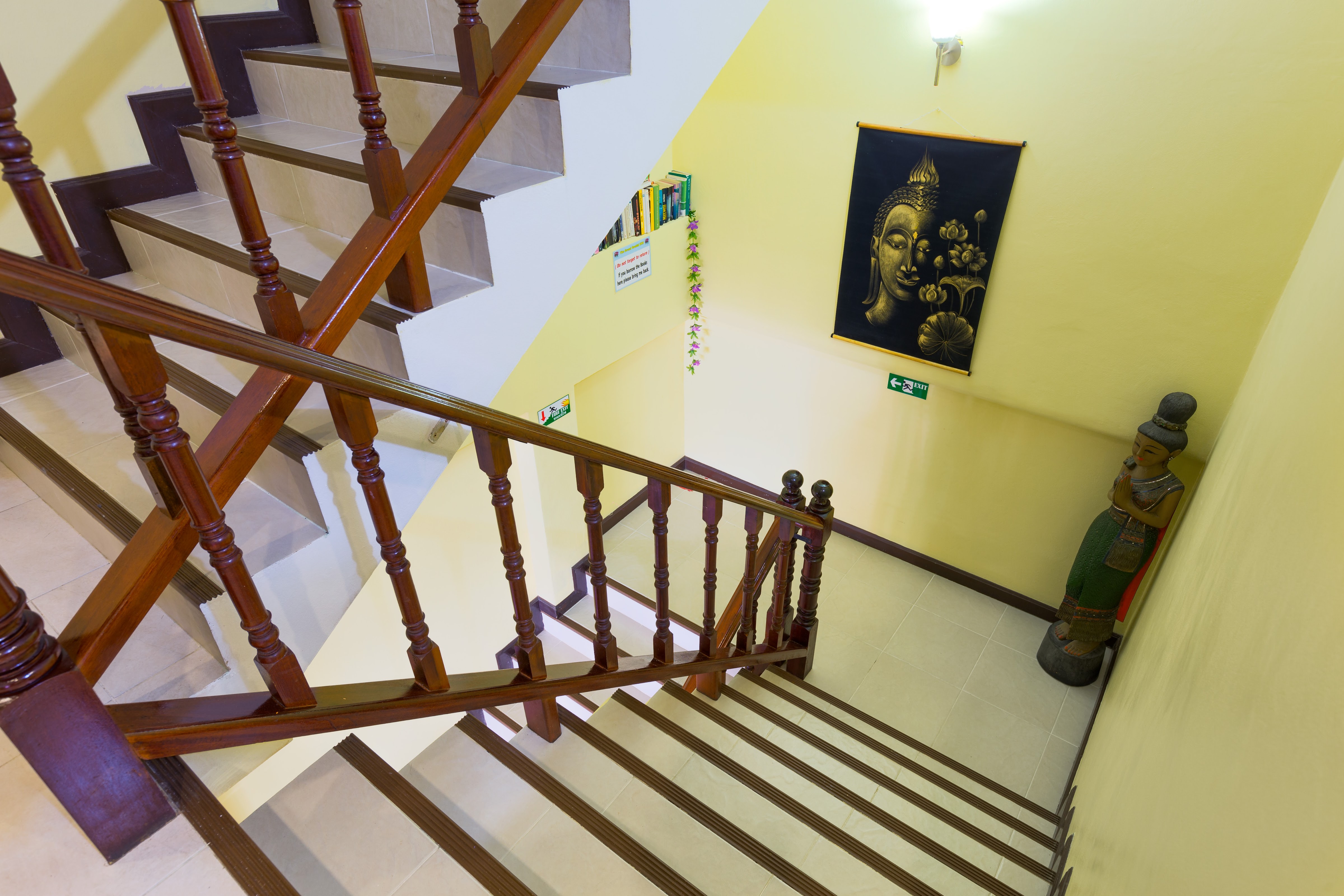Grand Orchid inn Hotel