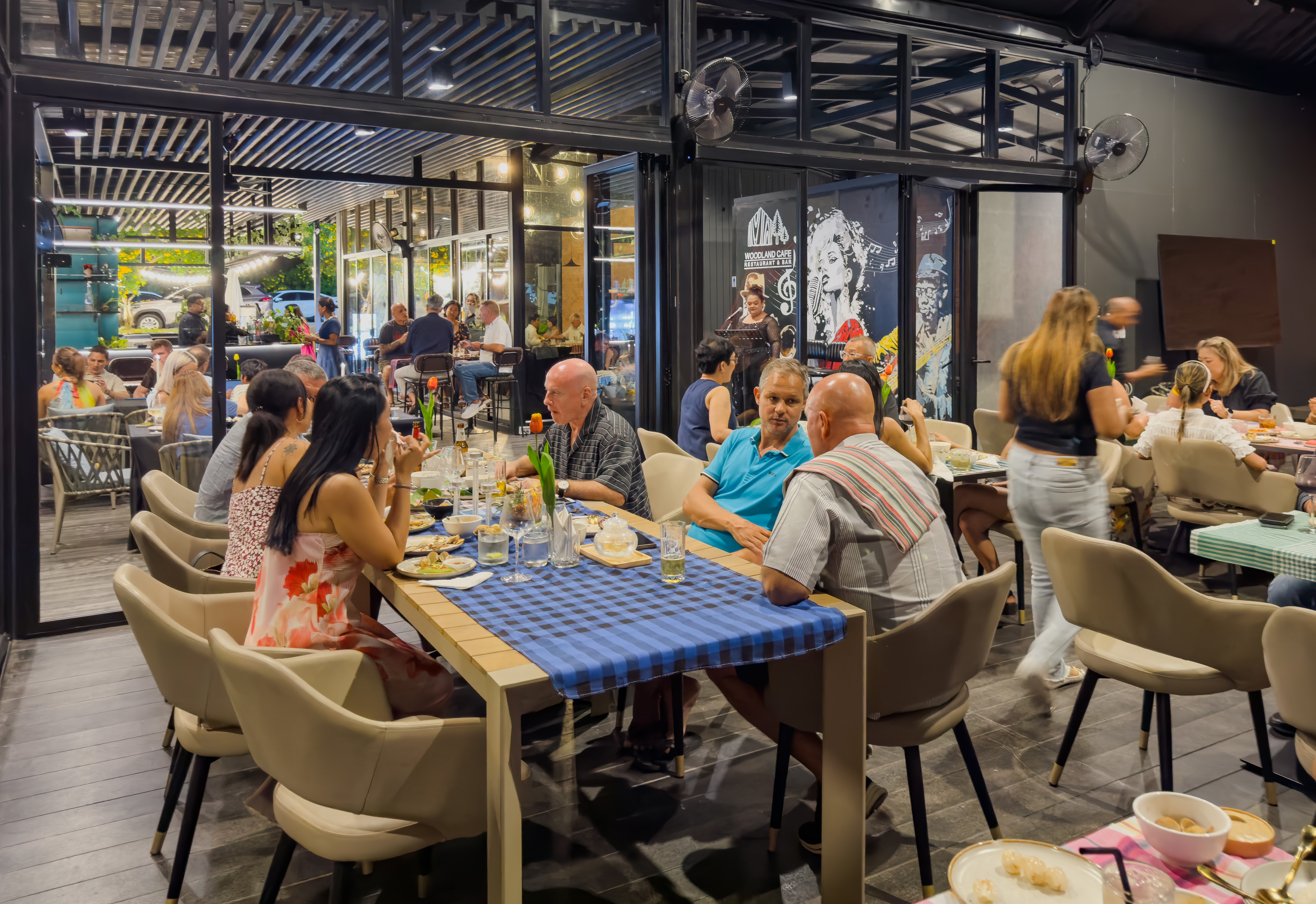 Woodland Cafe' Restaurant & Bar Phuket