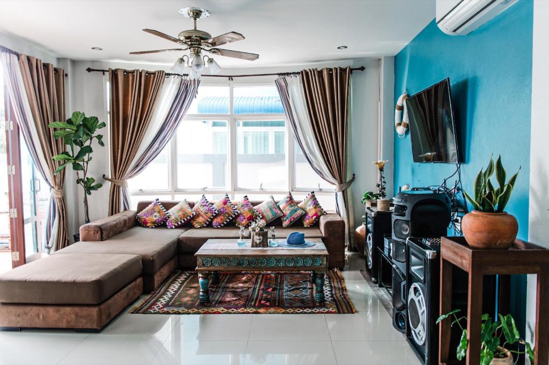 Baan Kin Pranburi - Beachfront & Pool Villa