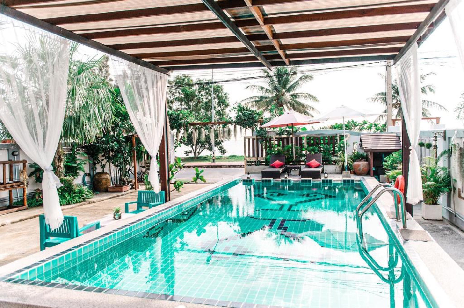 Baan Kin Pranburi - Beachfront & Pool Villa