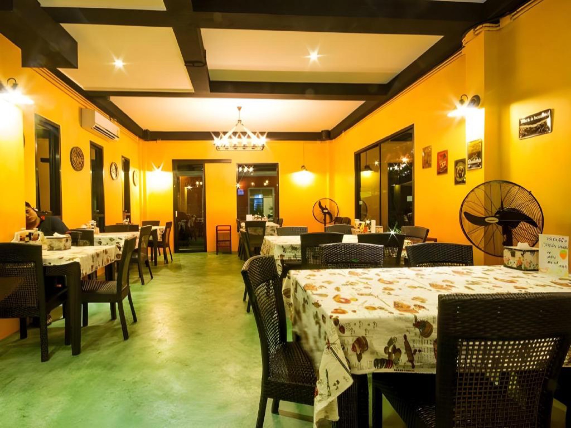Stamp Hills Resort & Restaurant