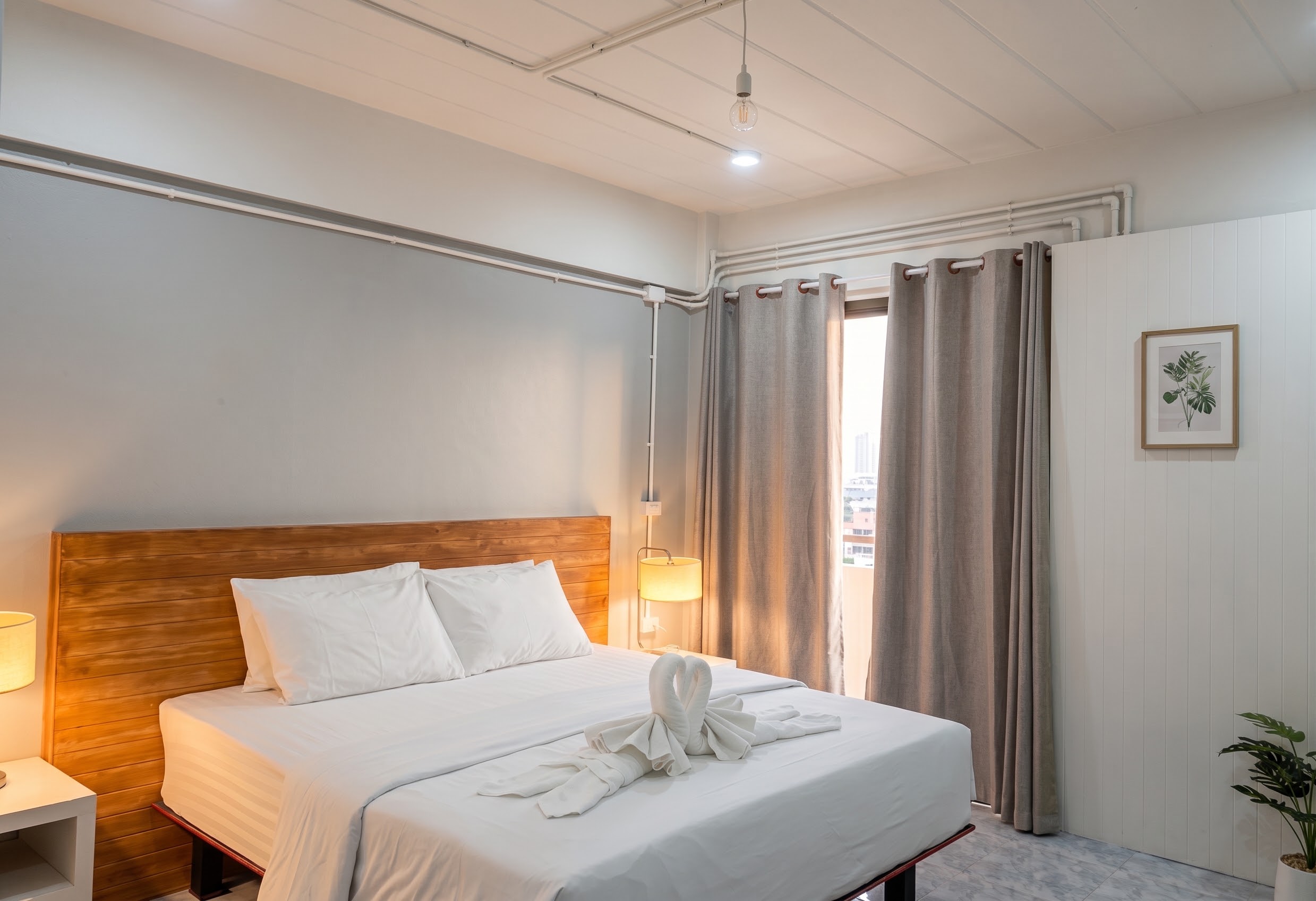 Chaba Station Rayong Hotel