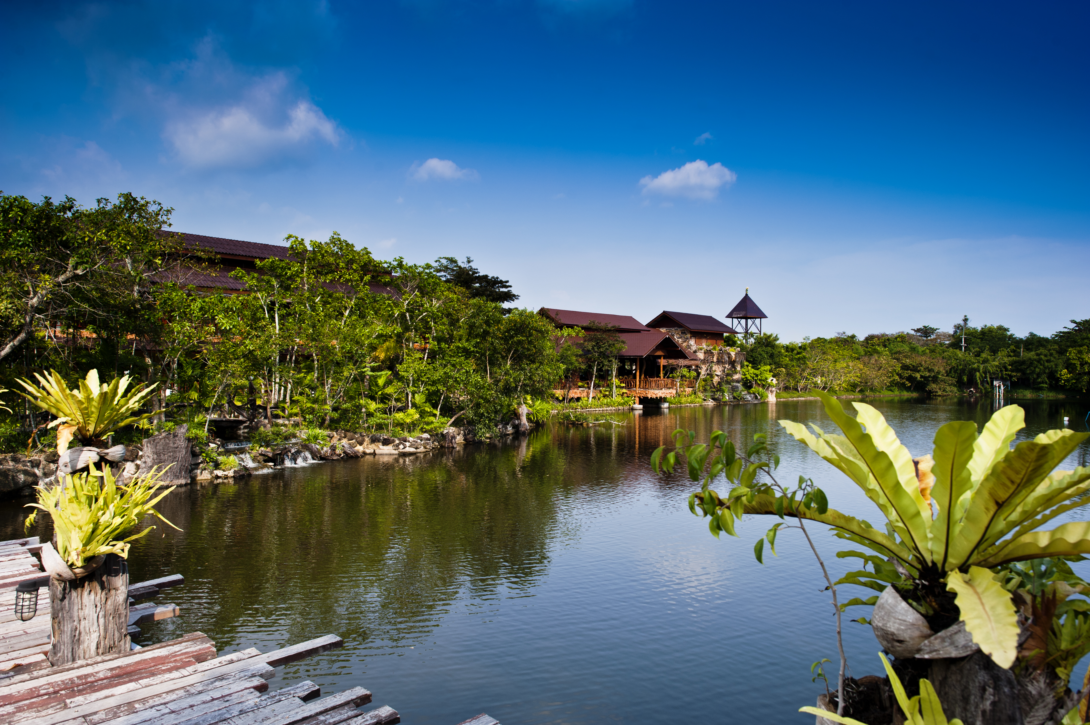 Tamnanpar Resort & Water Park