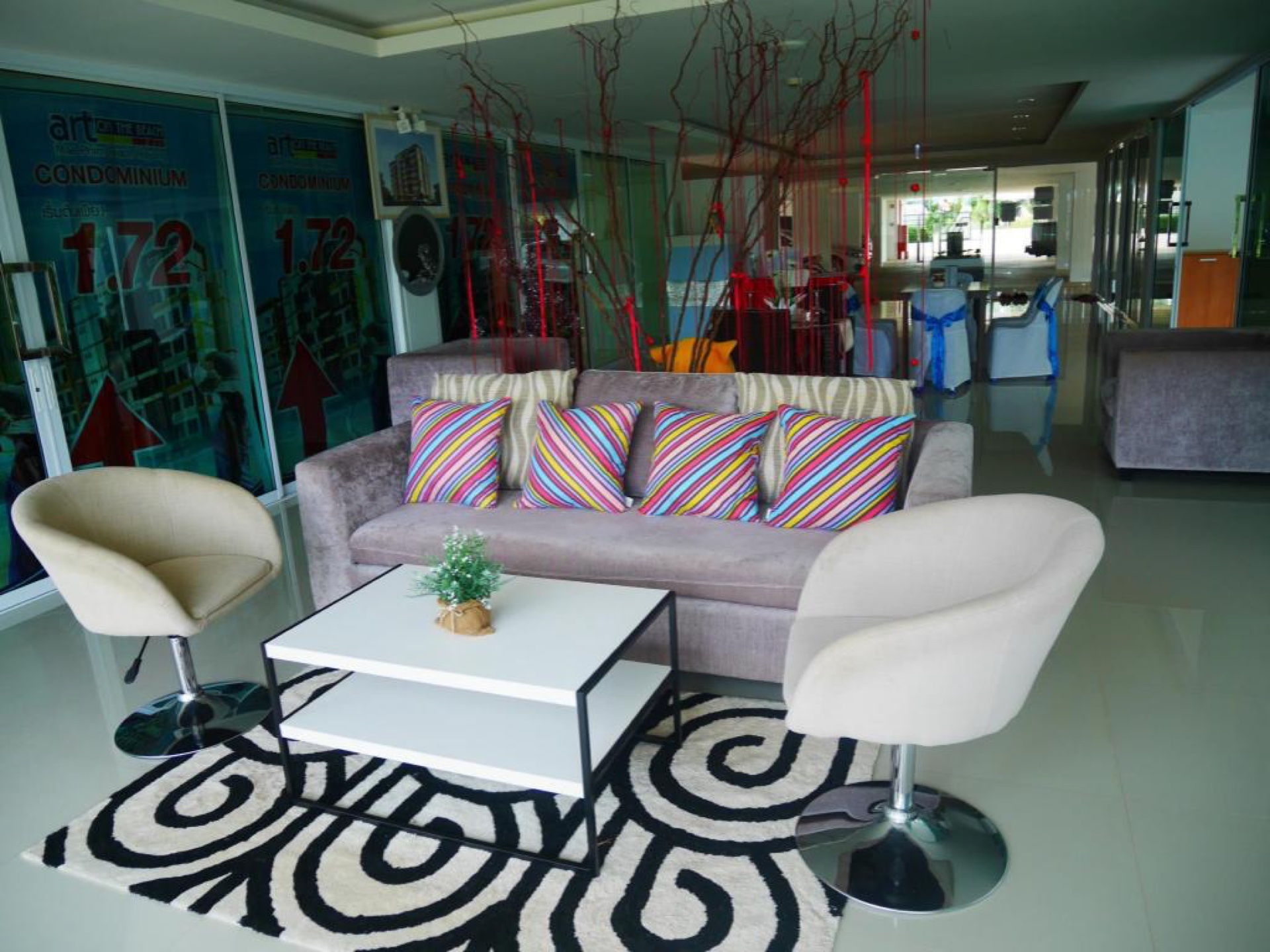 Ton-Aor on The Beach Resort & Restaurant