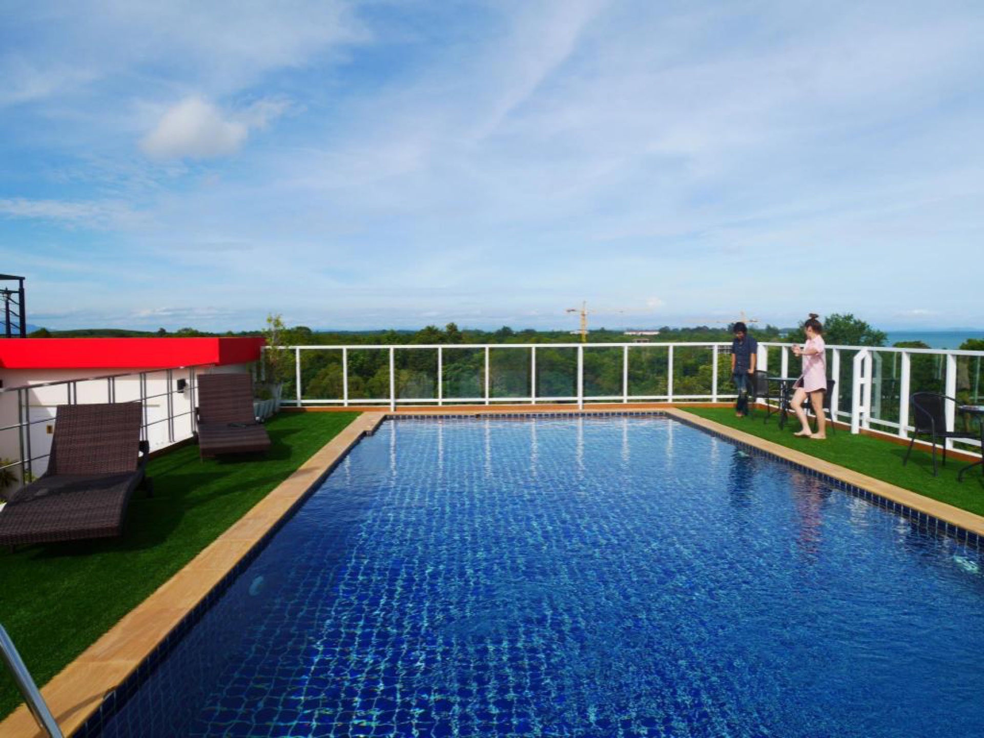 Ton-Aor on The Beach Resort & Restaurant