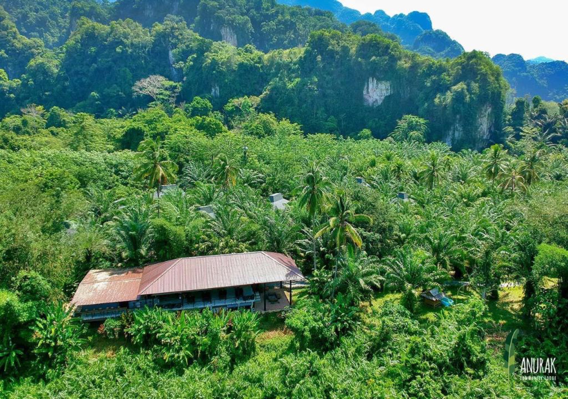 Anurak Lodge