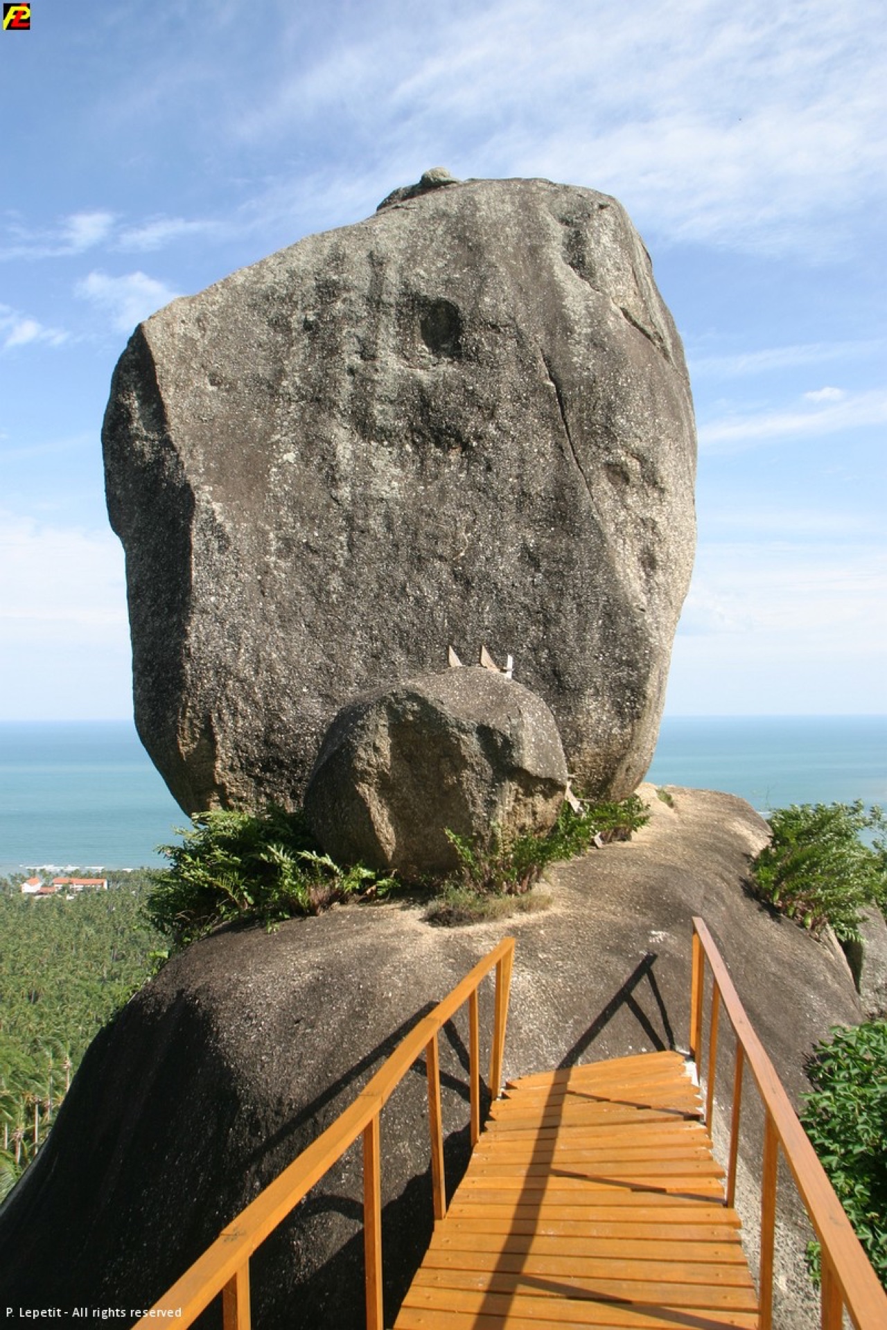 Overlap Stone